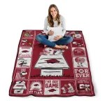 arkansas razorbacks snoopy love red quilt blanket best selling