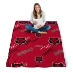 arkansas state red wolves sketch lines scarlet quilt blanket best selling
