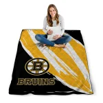 boston bruins stroke art gold white quilt blanket best selling