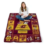 central michigan chippewas snoopy love maroon quilt blanket best selling