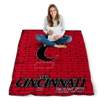 cincinnati bearcats brick grid red quilt blanket best selling