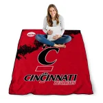 cincinnati bearcats paint trail red quilt blanket best selling