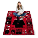 cincinnati bearcats snoopy love red quilt blanket best selling