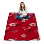 cincinnati reds sketch lines red quilt blanket best selling