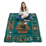 coastal carolina chanticleers snoopy love green quilt blanket best selling