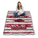custom arkansas razorbacks layered florals red white quilt blanket best selling