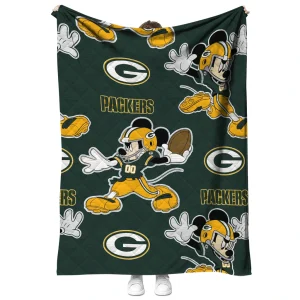 custom green bay packers mickey football green quilt blanket fashion forward