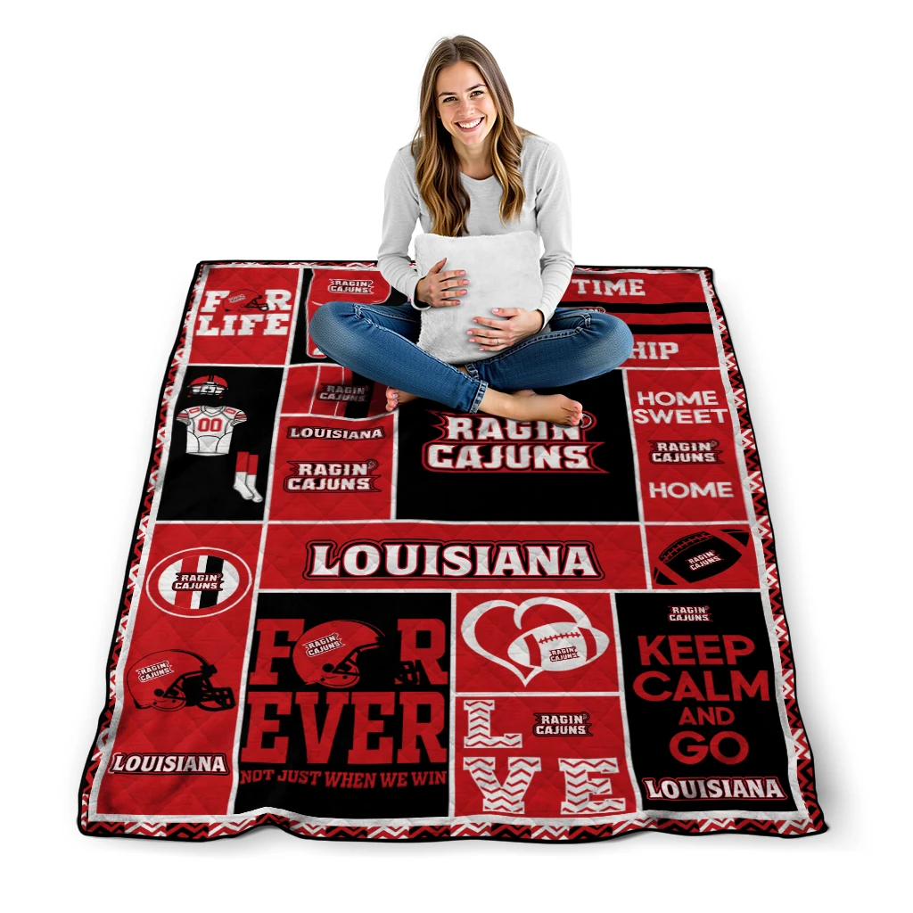 custom louisiana ragin cajuns helmet passion red quilt blanket high quality custom louisiana ragin cajuns helmet passion red quilt blanket high quality