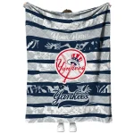 custom new york yankees layered florals navy white quilt blanket best selling