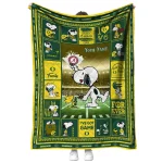 custom oregon ducks snoopy coach green quilt blanket best selling