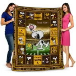 custom wyoming cowboys snoopy coach brown quilt blanket best selling