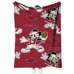 customized arkansas razorbacks mickey football red quilt blanket best selling