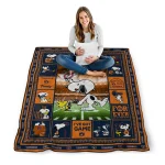customized auburn tigers snoopy coach navy blue quilt blanket best selling