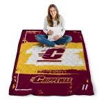 customized central michigan chippewas grunge patch maroon white quilt blanket best selling