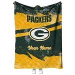 customized green bay packers brushstroke layers green quilt blanket best selling