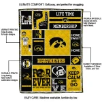 customized iowa hawkeyes helmet passion black quilt blanket best selling