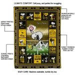 customized iowa hawkeyes snoopy coach black quilt blanket best selling