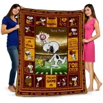 Customized Minnesota Golden Gophers Snoopy Coach Maroon Quilt Blanket 1 customized minnesota golden gophers snoopy coach maroon quilt blanket best selling