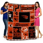 customized oregon state beavers helmet passion orange quilt blanket best selling