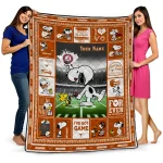 customized texas longhorns snoopy coach orange quilt blanket best selling