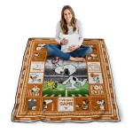 customized texas longhorns snoopy coach orange quilt blanket best selling