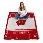 customized wisconsin badgers grunge patch red white quilt blanket best selling