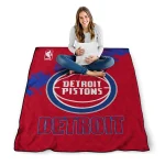 detroit pistons nba grunge red quilt blanket best selling
