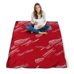 detroit red wings sketch lines red quilt blanket best selling