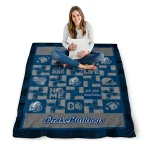 drake bulldogs helmet heart blue quilt blanket best selling