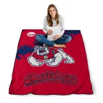 fresno state bulldogs paint trail red quilt blanket best selling