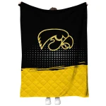 iowa hawkeyes dot illusion black quilt blanket best selling