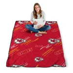 kansas city chiefs sketch lines red quilt blanket best selling
