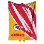 kansas city chiefs stroke art red white quilt blanket best selling