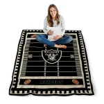 las vegas raiders mickey player black quilt blanket best selling