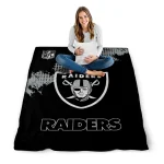 las vegas raiders shield badge black quilt blanket best selling