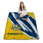 marquette golden eagles stroke art blue white quilt blanket best selling
