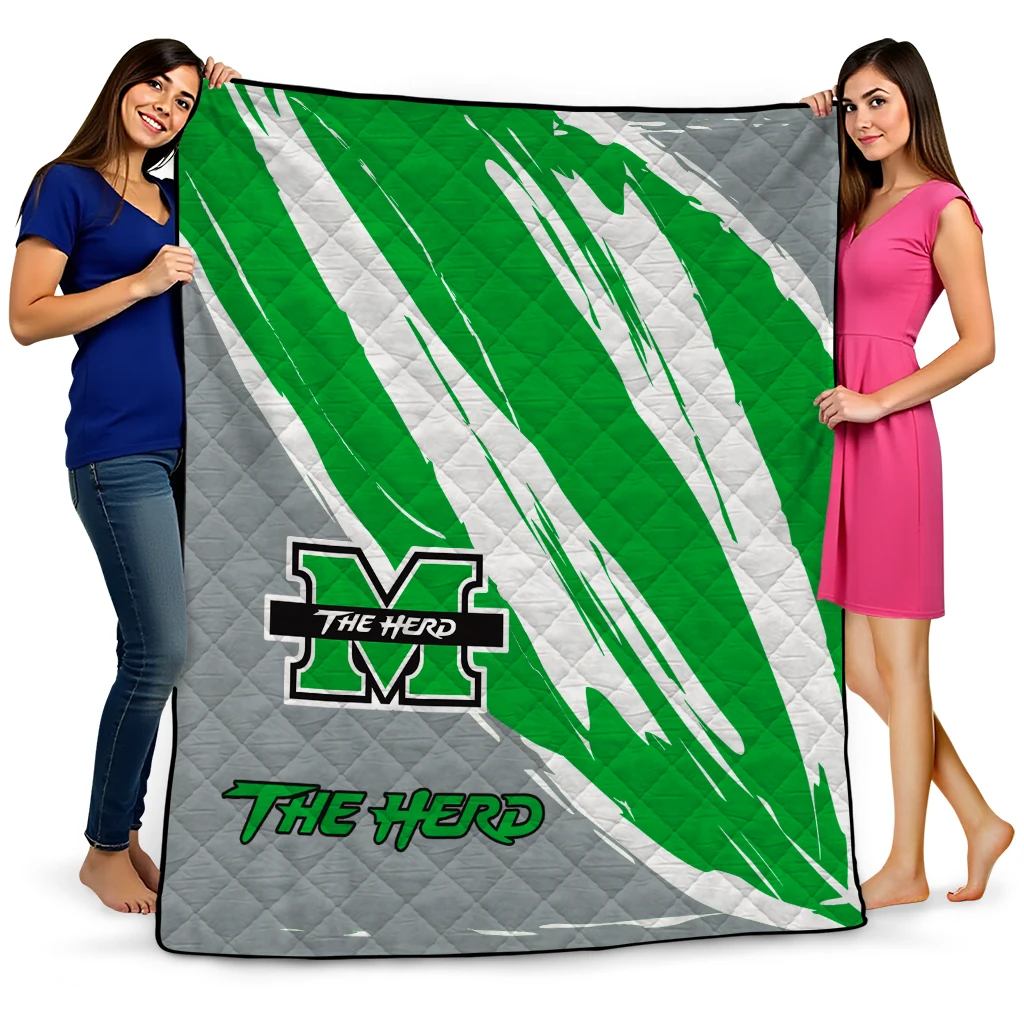 marshall thundering herd stroke art green white quilt blanket best selling