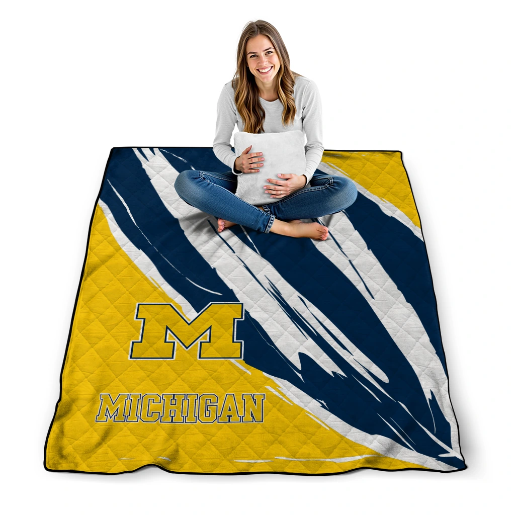 michigan wolverines stroke art blue white quilt blanket high quality michigan wolverines stroke art blue white quilt blanket high quality