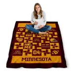 minnesota golden gophers helmet heart maroon quilt blanket best selling