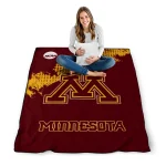 minnesota golden gophers paint trail maroon quilt blanket best selling