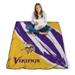 minnesota vikings stroke art purple white quilt blanket best selling