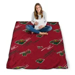 minnesota wild sketch lines red quilt blanket best selling