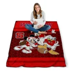 nc state wolfpack disney football red quilt blanket best selling