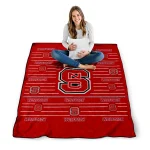 nc state wolfpack handdrawn stripes red quilt blanket best selling