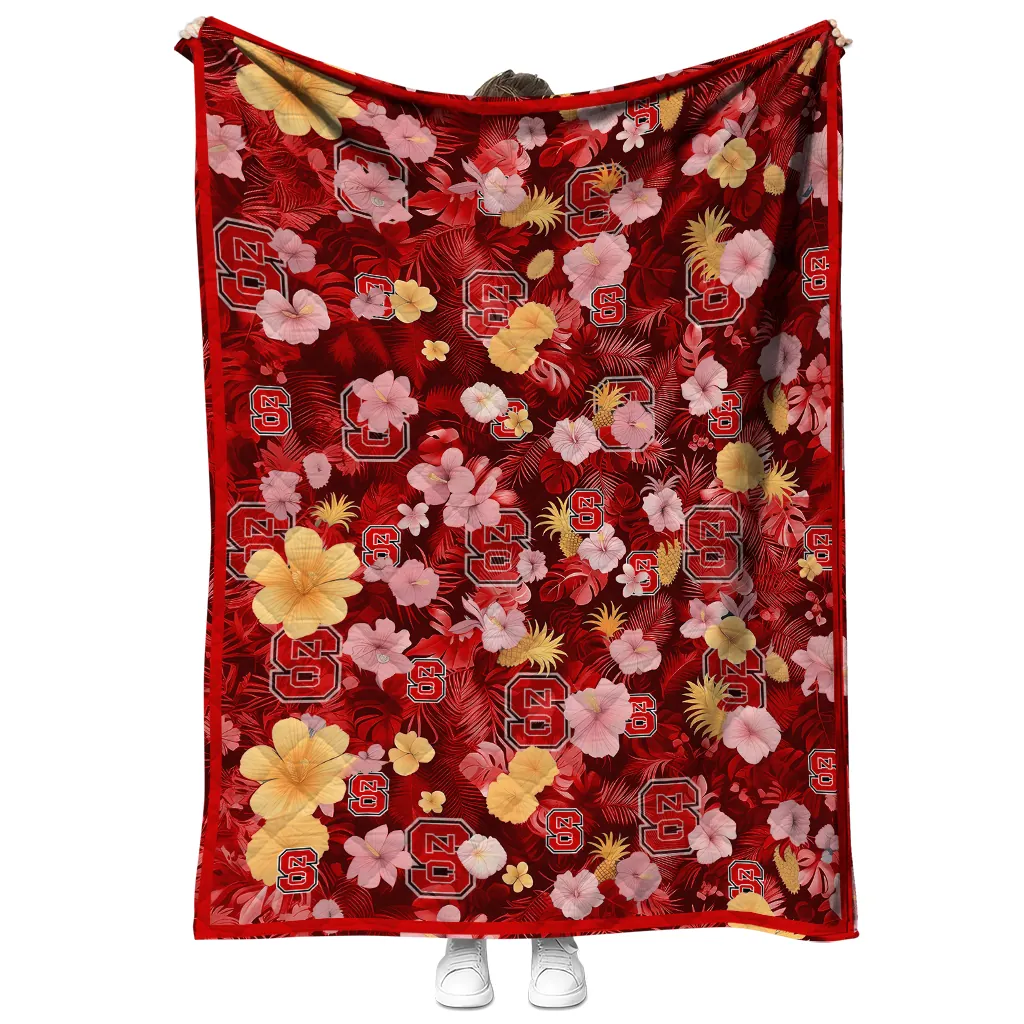 nc state wolfpack hibiscus foliage red quilt blanket fashion forward nc state wolfpack hibiscus foliage red quilt blanket fashion forward