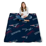 new england patriots sketch lines blue quilt blanket best selling