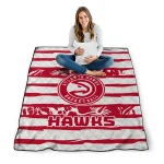 personalized atlanta hawks layered florals red white quilt blanket best selling