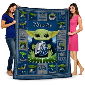 personalized drake bulldogs yody baby pattern blue quilt blanket best selling