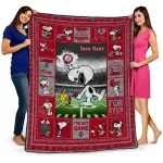 personalized new mexico lobos snoopy coach red quilt blanket best selling