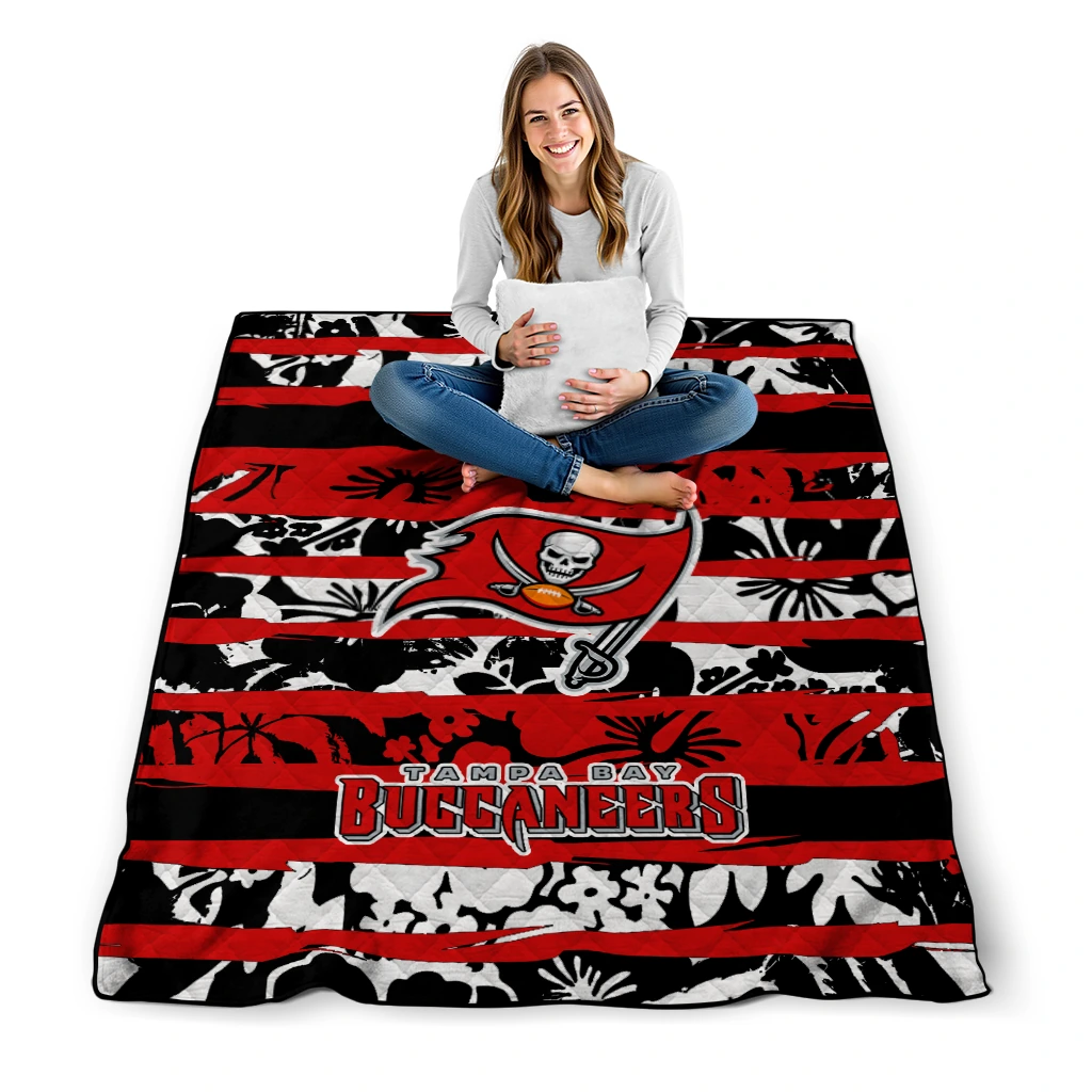 personalized tampa bay buccaneers layered florals red white quilt blanket high quality personalized tampa bay buccaneers layered florals red white quilt blanket high quality